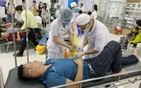 Vũng Tàu: Gần 100 người nghi ngộ độc thực phẩm nhập viện sau bữa tiệc