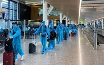 Tránh sập bẫy vé "rởm", công dân Việt Nam tại nước ngoài hồi hương cần lưu ý điều này