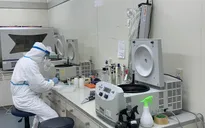 Chuyên gia nước ngoài phải xét nghiệm SARS-CoV-2 trước khi nhập cảnh 1 tuần