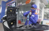 Giá xăng tiếp tục có thể "đứng im" vào ngày mai (28/7)