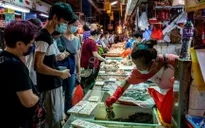 Đeo khẩu trang là công cụ hiệu quả ngăn chặn lây nhiễm SARS-CoV-2