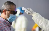 Đại học John Hopkins: Virus SARS-CoV-2 có thể 'trú ẩn' trong tai người