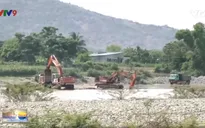 Ninh Thuận: Người dân bức xúc vì khai thác cát