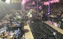 TP.HCM: Đột kích quán karaoke, phát hiện gần 90 người dương tính ma túy