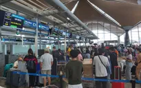 Đưa 310 công dân Việt Nam từ Malaysia về nước
