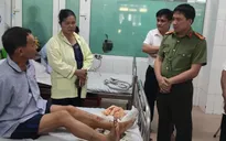 Mời lên trụ sở làm việc, công an bị 3 người đuổi đánh, chém đứt gân chân