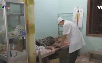 Trạm xá quân dân y kết hợp bên kia biên giới