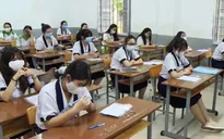 Môn Lịch sử đòi hỏi thêm kiến thức xã hội, môn Hóa khá dài