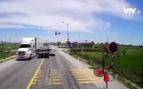 Xe tải gây tai nạn do không làm chủ tốc độ, khoảng cách