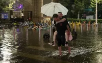 Bắc Kinh ứng phó với đợt mưa bão lớn nhất trong năm