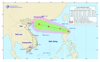 Áp thấp nhiệt đới gần Biển Đông, gió giật cấp 8