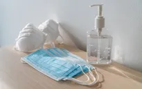 3 người Việt lừa bán nước rửa tay khô cho 7.000 người ở Mỹ, chiếm đoạt gần 1 triệu USD
