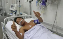 Sức khỏe của người đem cả con rắn hổ mang cắn mình đến bệnh viện giờ ra sao?