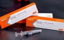Trung Quốc duyệt tiêm vaccine COVID-19 cho những người có nguy cơ cao