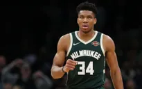 Giannis Antetokounmpo giành danh hiệu Cầu thủ phòng ngự xuất sắc nhất mùa giải