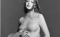 Gigi Hadid lần đầu công khai ảnh bầu, siêu xinh