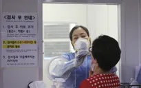 Hơn 24,3 triệu người lây nhiễm virus SARS-CoV-2 trên toàn thế giới
