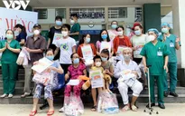 Thêm 14 ca mắc COVID-19 khỏi bệnh, trong đó có bệnh nhân 21 tháng tuổi
