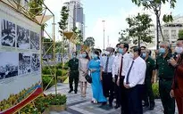 Photo exhibition marks 75th anniversary of August Revolution and National Day