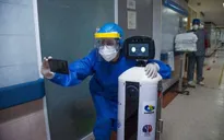 Độc đáo, Robot chăm sóc bệnh nhân COVID-19 "cô đơn" ở Mexico