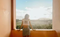Minh Tú khoe ảnh đi cách ly như nghỉ dưỡng ở resort