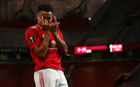 Manchester United gia hạn hợp đồng với Lingard