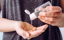 Những điều bạn cần biết trước khi sử dụng nước rửa tay khô