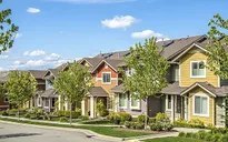 Bất chấp dịch bệnh COVID-19, doanh số bán nhà ngoại ô tại Mỹ tăng vọt