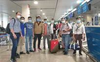 8 y, bác sĩ chuyên khoa thận học và lọc máu của TP.HCM chi viện Đà Nẵng chống dịch COVID-19