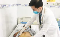 Cắt tử cung hoàn toàn, vét hạch chậu điều trị ung thư nội mạc tử cung