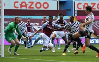 Manchester United thua Aston Villa trong trận giao hữu