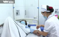 Dịch sốt xuất huyết diễn biến phức tạp, nhiều ca biến chứng nặng tại Hà Nội