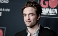 Robert Pattinson lần đầu xuất hiện sau khi nhiễm COVID-19