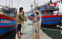 Bão số 5 đã ảnh hưởng đến đất liền Trung Bộ, mưa và gió đang mạnh dần