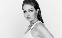 Gigi Hadid khoe hình ảnh mũm mĩm