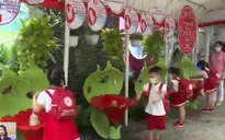 Trẻ mầm non Đà Nẵng tíu tít đến trường sau 2 lần gián đoạn vì COVID-19