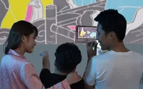 Mô phỏng trò chơi chiếu bóng của bố mẹ 7x, 8x, "Sách chiếu bóng thần kỳ" giúp trẻ quên nỗi sợ bóng tối
