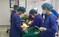 Thực hiện đồng thời 3 phẫu thuật cứu bệnh nhân bị chấn thương nặng