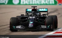 Lewis Hamilton giành vị trí xuất phát đầu tiên GP Nga