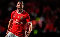 Manchester City đạt thỏa thuận chiêu mộ trung vệ của Benfica