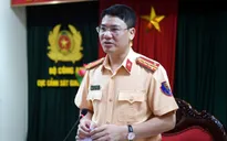Cảnh sát giao thông bụng to sẽ không được làm nhiệm vụ ngoài đường