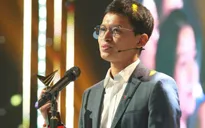 BTV Việt Hoàng "Chuyển động 24h" giành cúp VTV Awards 2020
