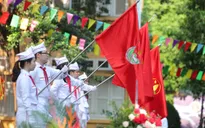 Hơn 2.000 giáo viên, học sinh Trường THCS Nguyễn Trường Tộ, Hà Nội khai giảng năm học mới