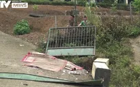 VIDEO: Cô giáo kể lại khoảnh khắc cổng trường đổ sập đè lên 6 học sinh
