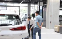 Từ nay, ngồi ở nhà cũng đóng được lệ phí trước bạ ô tô, xe máy