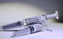 Trung Quốc lần đầu tiên ra mắt vaccine phòng chống COVID-19