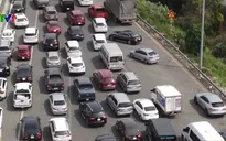 Cao tốc Long Thành - Dầu Giây kẹt cứng sau tai nạn liên hoàn