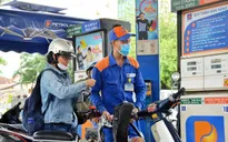 Giá xăng tiếp tục đà tăng vào ngày mai (11/1)?