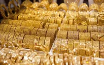 Vàng bất ngờ quay đầu giảm giá
