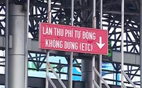 Đẩy nhanh tiến độ dán thẻ thu phí không dừng